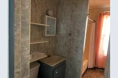 61-63 Acushnet Ave, Springfield, MA 01105 - Photo 23