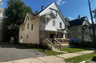 61-63 Acushnet Ave, Springfield, MA 01105 - Photo 3