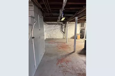 185 College St., Worcester, MA 01610 - Photo 37