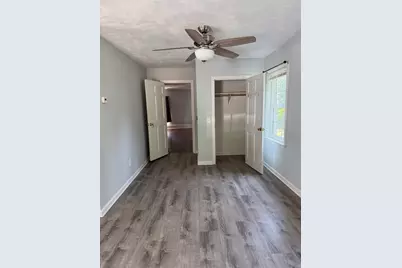 185 College St., Worcester, MA 01610 - Photo 11