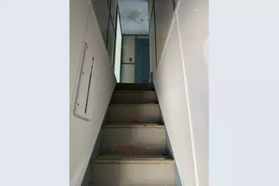 185 College St., Worcester, MA 01610 - Photo 23