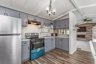 16 Joseph St, Wareham, MA 02538 - Photo 11