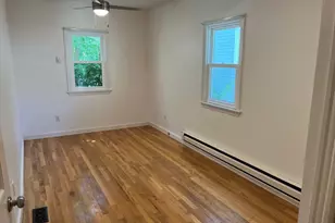 27 Dudley St, Cambridge, MA 02140 - Photo 11