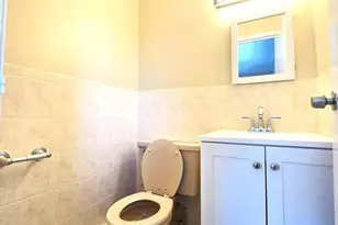 308 Quarry St, Quincy, MA 02169 - Photo 7