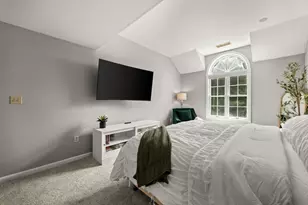 111 Carriage Ln, Taunton, MA 02780 - Photo 19