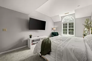 111 Carriage Ln, Taunton, MA 02780 - Photo 19