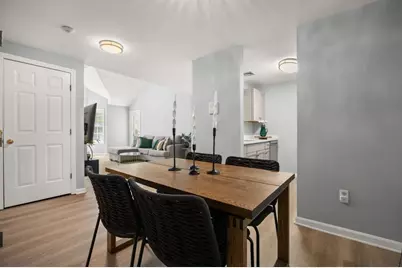111 Carriage Ln #111, Taunton, MA 02780 - Photo 5