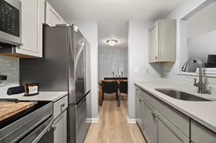 111 Carriage Ln, Taunton, MA 02780 - Photo 15