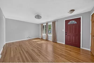 17 Pine Knoll Ln #B, Taunton, MA 02780 - Photo 13