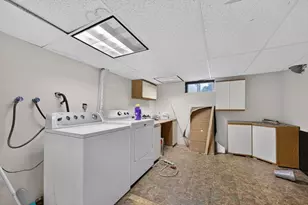 17 Pine Knoll Ln, Taunton, MA 02780 - Photo 41