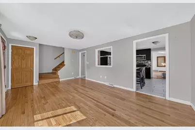17 Pine Knoll Ln #B, Taunton, MA 02780 - Photo 17