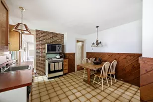 121 Farmington Ave, Longmeadow, MA 01106 - Photo 19