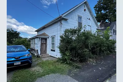 21 Dryden St, Worcester, MA 01605 - Photo 1