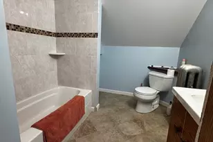 21 Dryden St, Worcester, MA 01605 - Photo 3