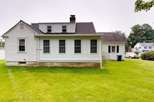 6 Maple Cir, Shrewsbury, MA 01545 - Photo 5