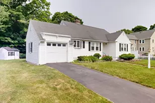 6 Maple Cir, Shrewsbury, MA 01545 - Photo 3