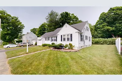 6 Maple Circle, Shrewsbury, MA 01545 - Photo 3