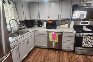 53 Temple St, Spencer, MA 01562 - Photo 9