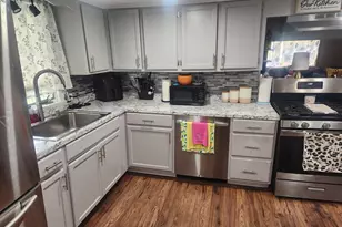 53 Temple St, Spencer, MA 01562 - Photo 9