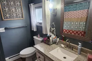 53 Temple St, Spencer, MA 01562 - Photo 11
