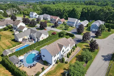 226 Olympic Road, Somerset, MA 02726 - Photo 3