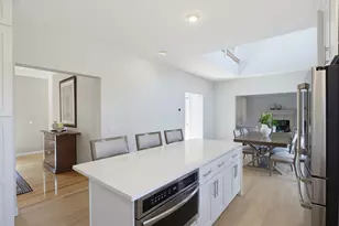 226 Olympic Rd, Somerset, MA 02726 - Photo 7