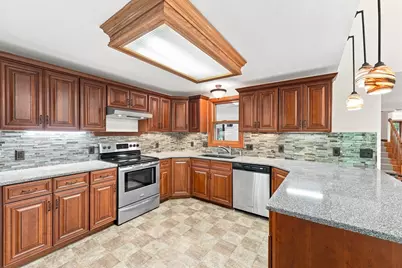 291 Pochassic Road, Westfield, MA 01085 - Photo 9