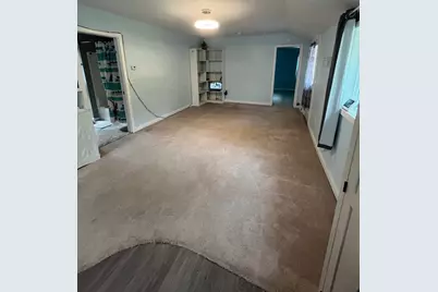 14 Oak St, Southwick, MA 01077 - Photo 9