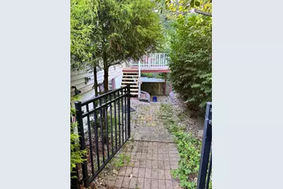 14 Oak St, Southwick, MA 01077 - Photo 21