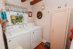 211 Main St, Shelburne, MA 01370 - Photo 23