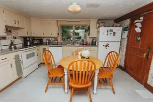 211 Main St, Shelburne, MA 01370 - Photo 21