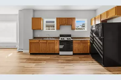 998 Middle, Fall River, MA 02721 - Photo 15