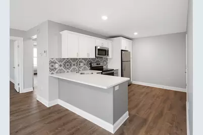 101 California Ave #204, Quincy, MA 02169 - Photo 3