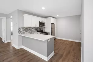101 California Ave, Quincy, MA 02169 - Photo 3