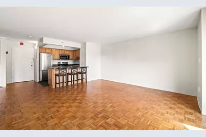 1025 Hancock St #4A, Quincy, MA 02169 - Photo 7