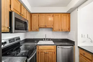 1025 Hancock St, Quincy, MA 02169 - Photo 5
