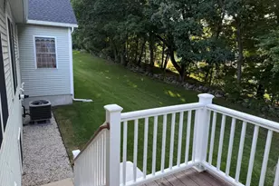 40 Holly Ln, Dracut, MA 01826 - Photo 35
