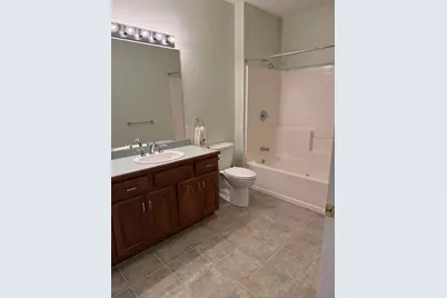 40 Holly Ln #40, Dracut, MA 01826 - Photo 7