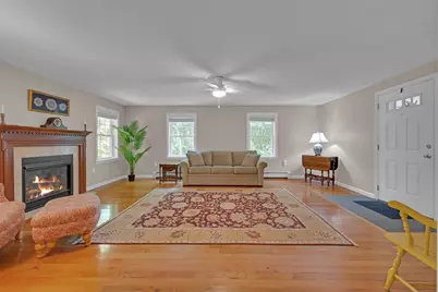 198 Meadow Wood Dr, Holden, MA 01520 - Photo 27
