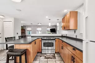 170 1/2 Granite St, Rockport, MA 01966 - Photo 7