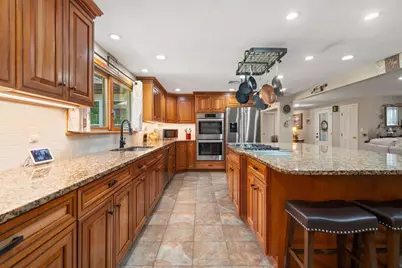 16 Burbank Lane, Lancaster, MA 01523 - Photo 15