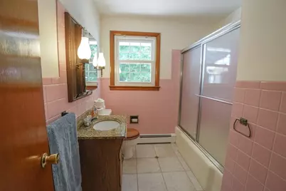 265 Reingold Ave, Fitchburg, MA 01420 - Photo 9