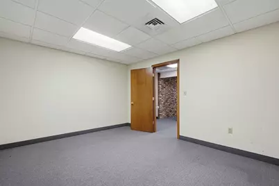 37 Pierce St, Northborough, MA 01532 - Photo 31