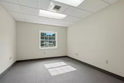 37 Pierce St, Northborough, MA 01532 - Photo 19