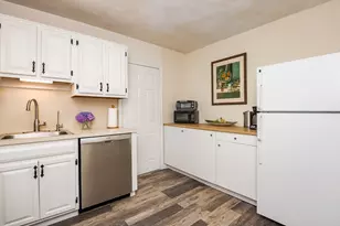 15 Green St, Ipswich, MA 01938 - Photo 21