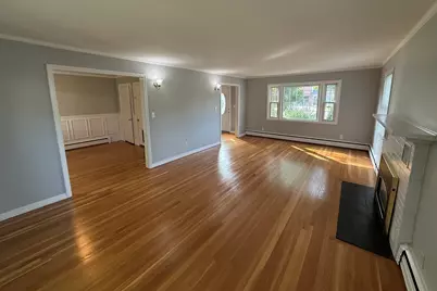 22 Arlington St, Dracut, MA 01826 - Photo 7