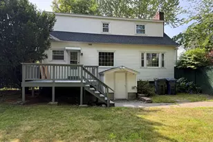 22 Arlington St, Dracut, MA 01826 - Photo 17