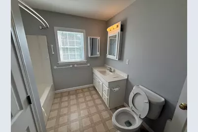 22 Arlington St, Dracut, MA 01826 - Photo 9