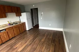 43 Prospect St, Ludlow, MA 01056 - Photo 7