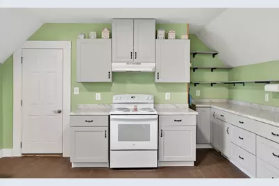 37 West Myrtle #B, Orange, MA 01364 - Photo 3